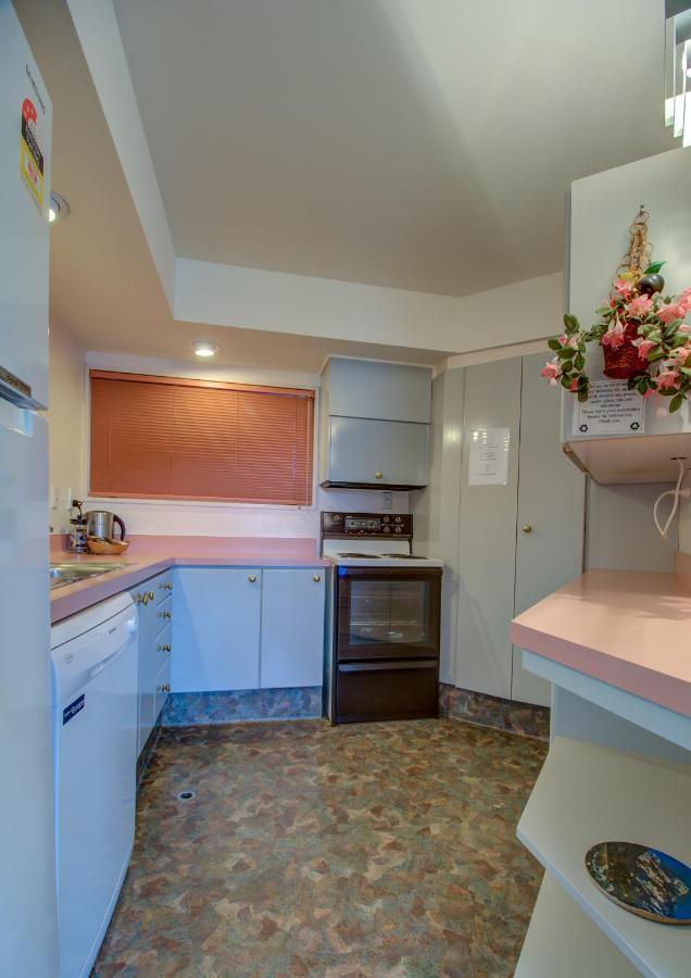 Lakefront Apartments,18 Lake Esplanade Road Queenstown Eksteriør bilde
